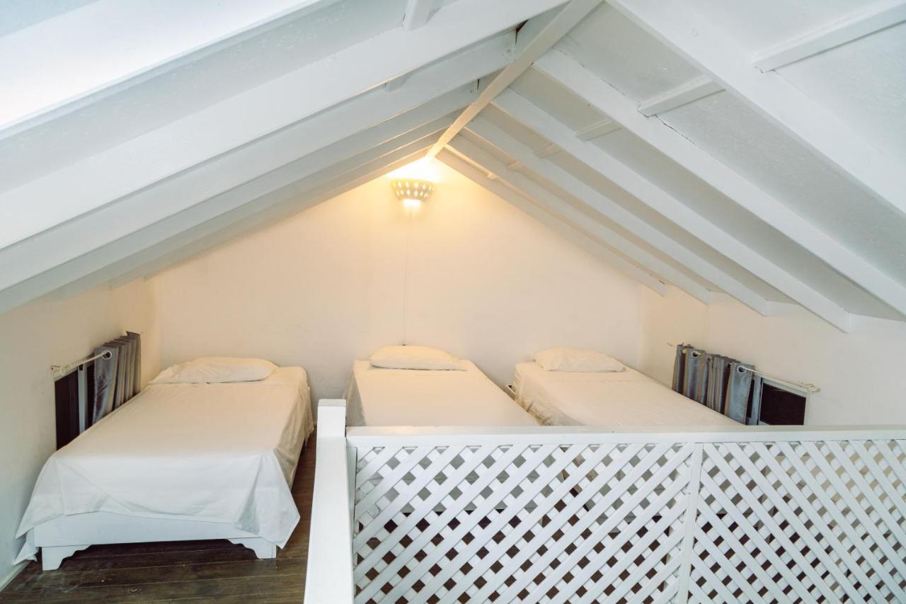 Beach Hotel Casa Nina Лас Теренас Екстериор снимка